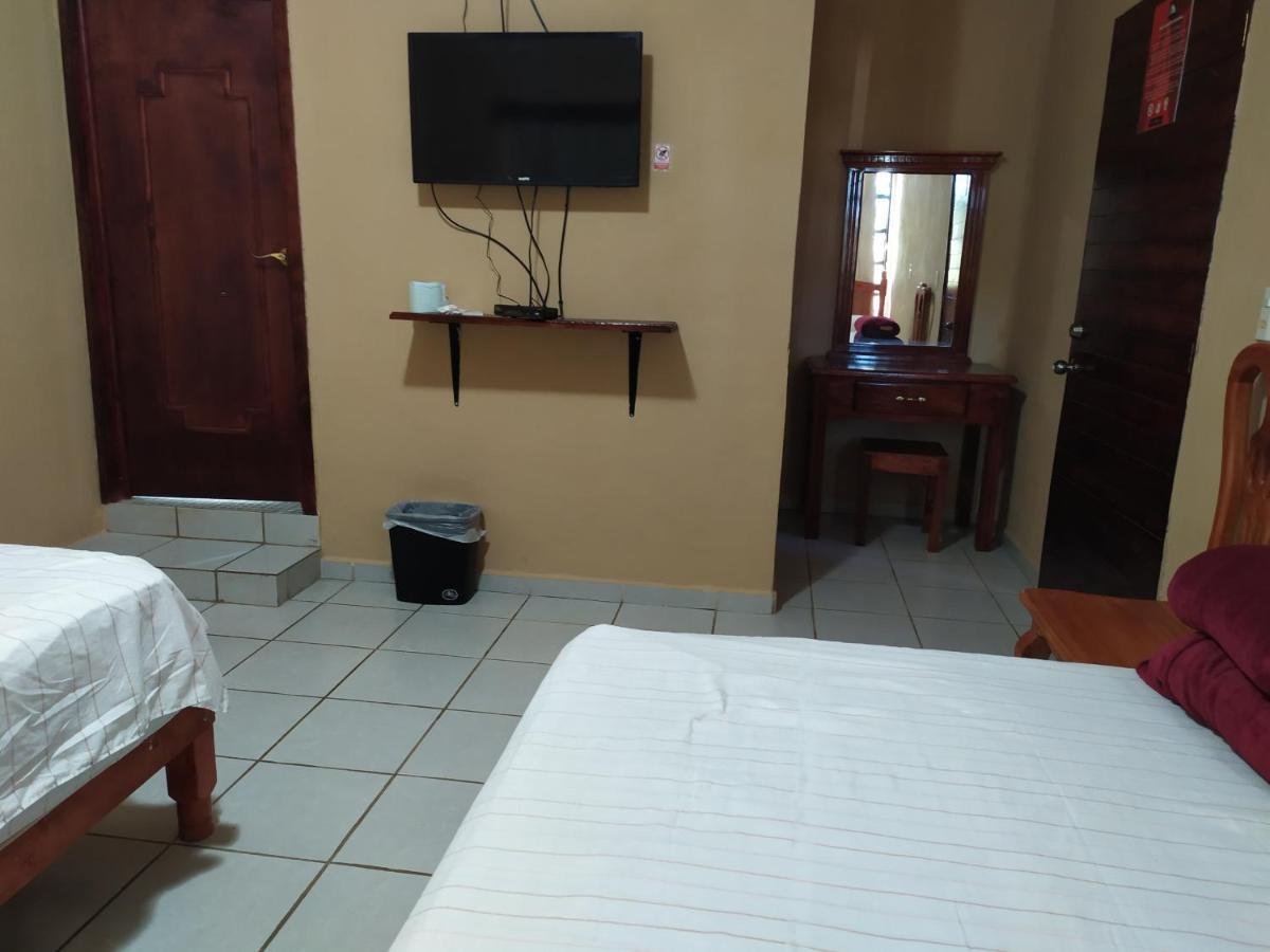 Rincon El Mirador Hotell Tamasopo Exteriör bild